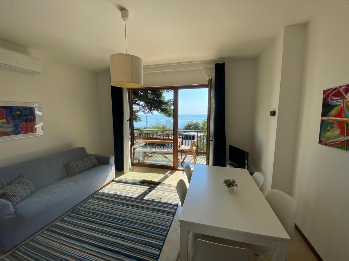 Apartment With Terrace And Garden With A Sea View Sistiana Eksteriør bilde
